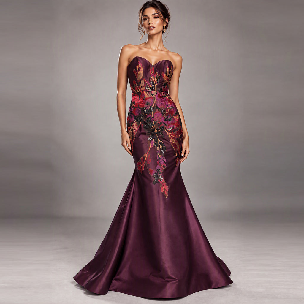 Sweetheart Neckline Trumpet Gown with Hand-Placed Lurexed Brocade Appliqué - Cenia New York
