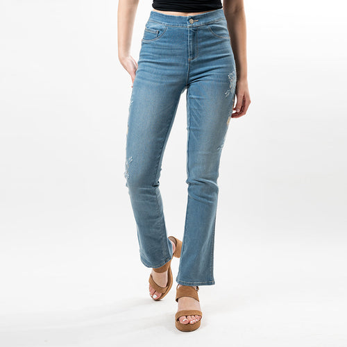 Beautiful tonal thick embroidery on both sides of the legs make this stylish bootcut Convi, with just the right amount of flare, reminiscent of the 70's with a modern twist.
