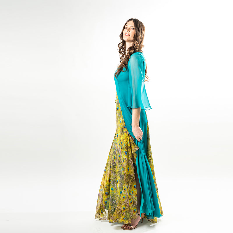 A relaxed, yet sexy maxi dress made from luxurious solid silk chiffon in Turquoise, combined with our beautiful Peacock Feather Print, make this unique piece a must have!